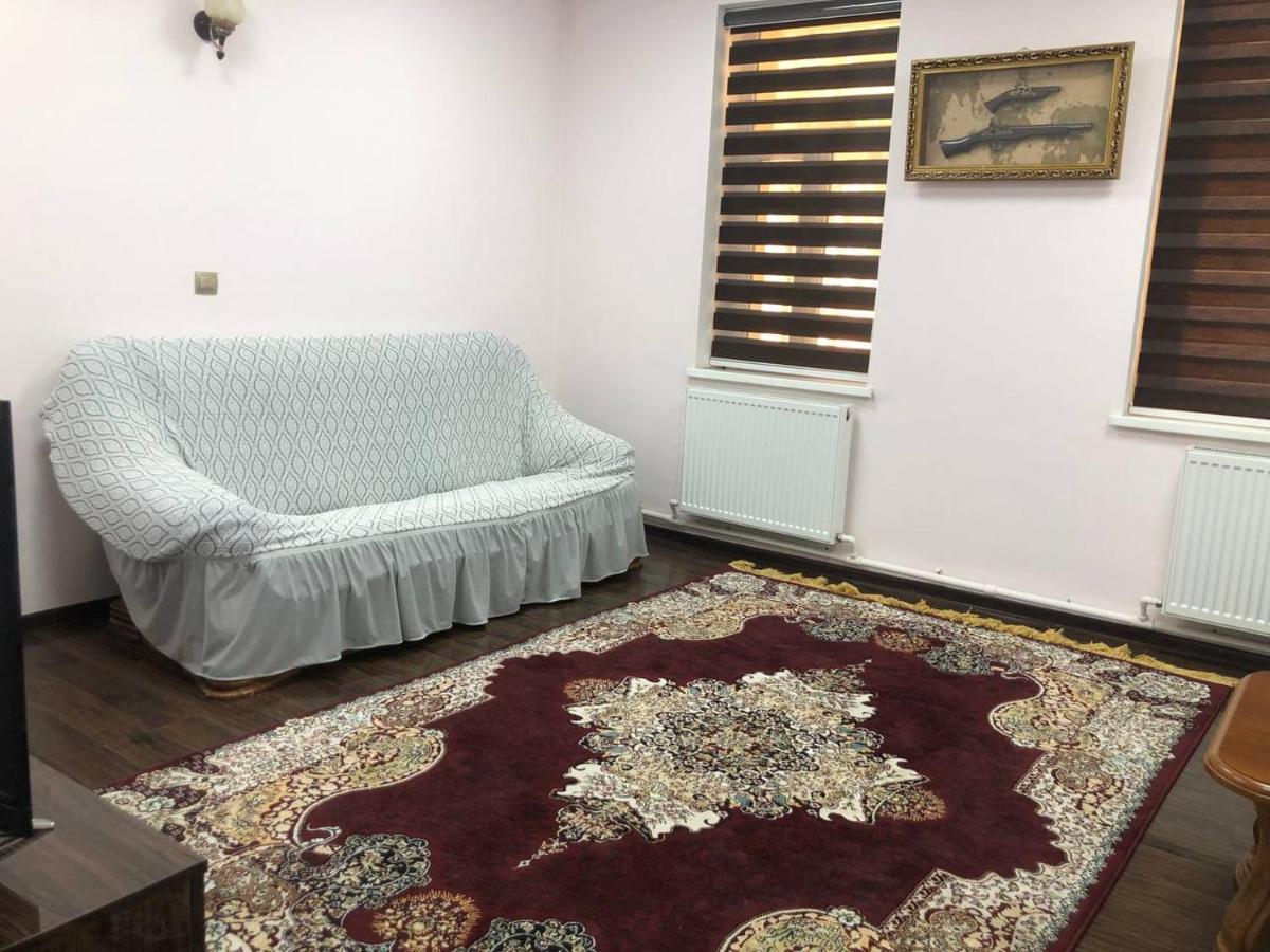 Hotel Admiral Termez Zewnętrze zdjęcie