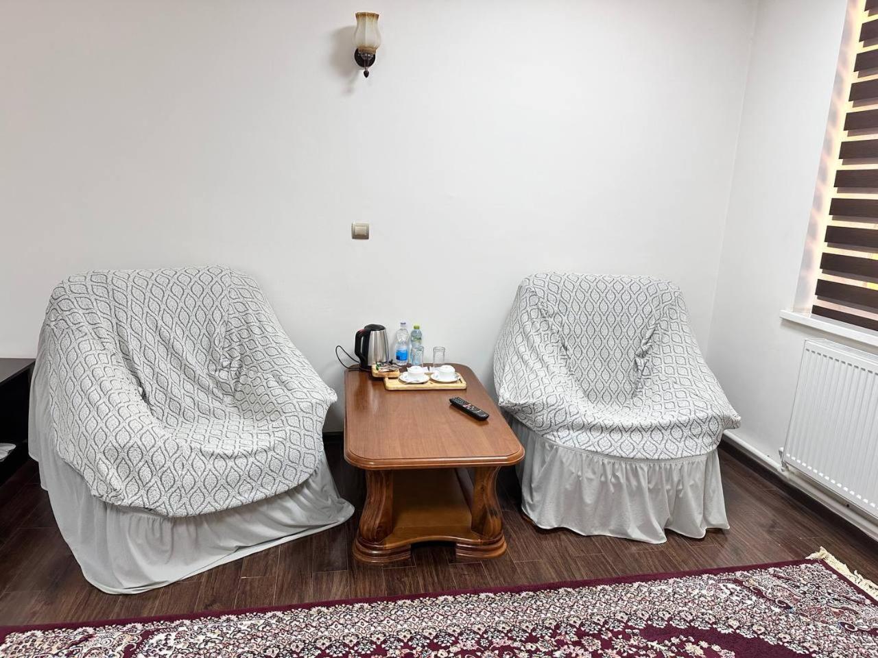 Hotel Admiral Termez Zewnętrze zdjęcie